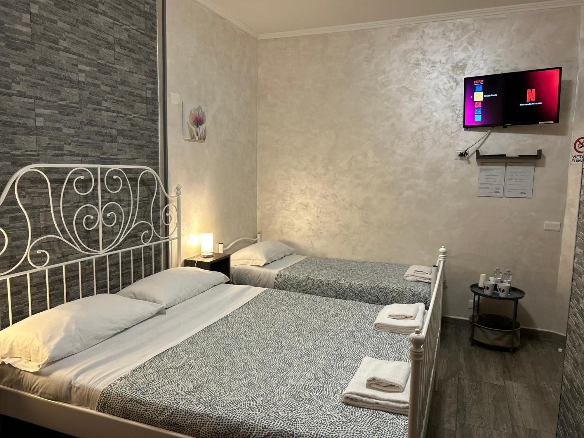 Guest House Il Faraone Fiumicino Exterior foto