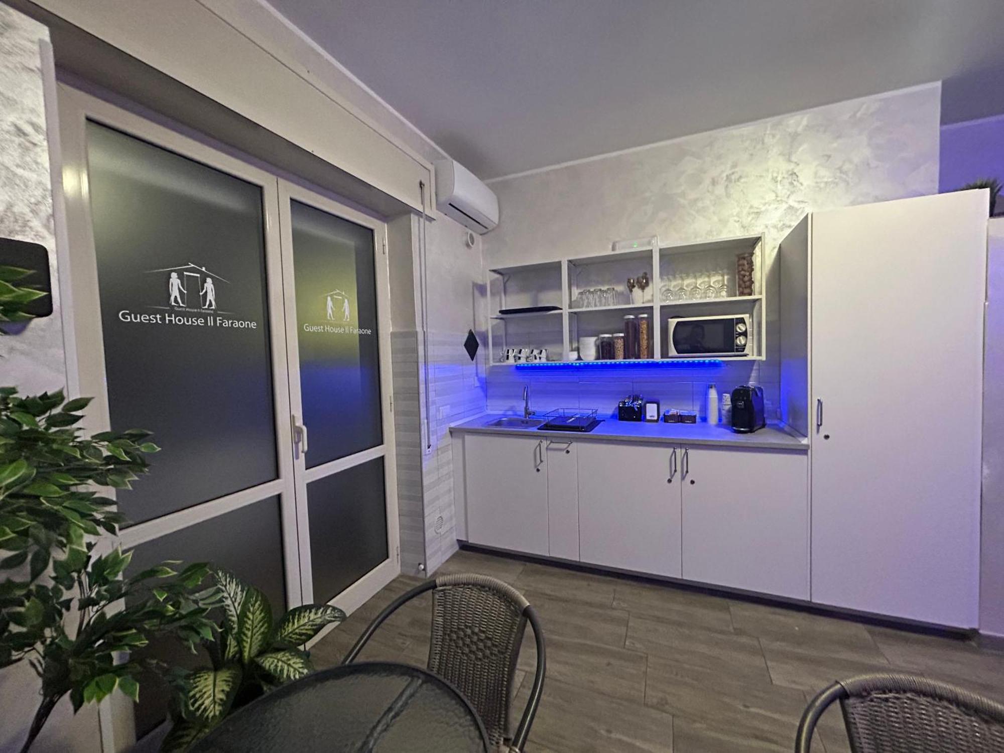 Guest House Il Faraone Fiumicino Exterior foto